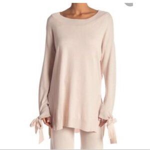 Shimera tie sleeve split sides tan sweater size Large.